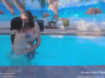 couple Live Sex Girls On Cam with zensual_essence